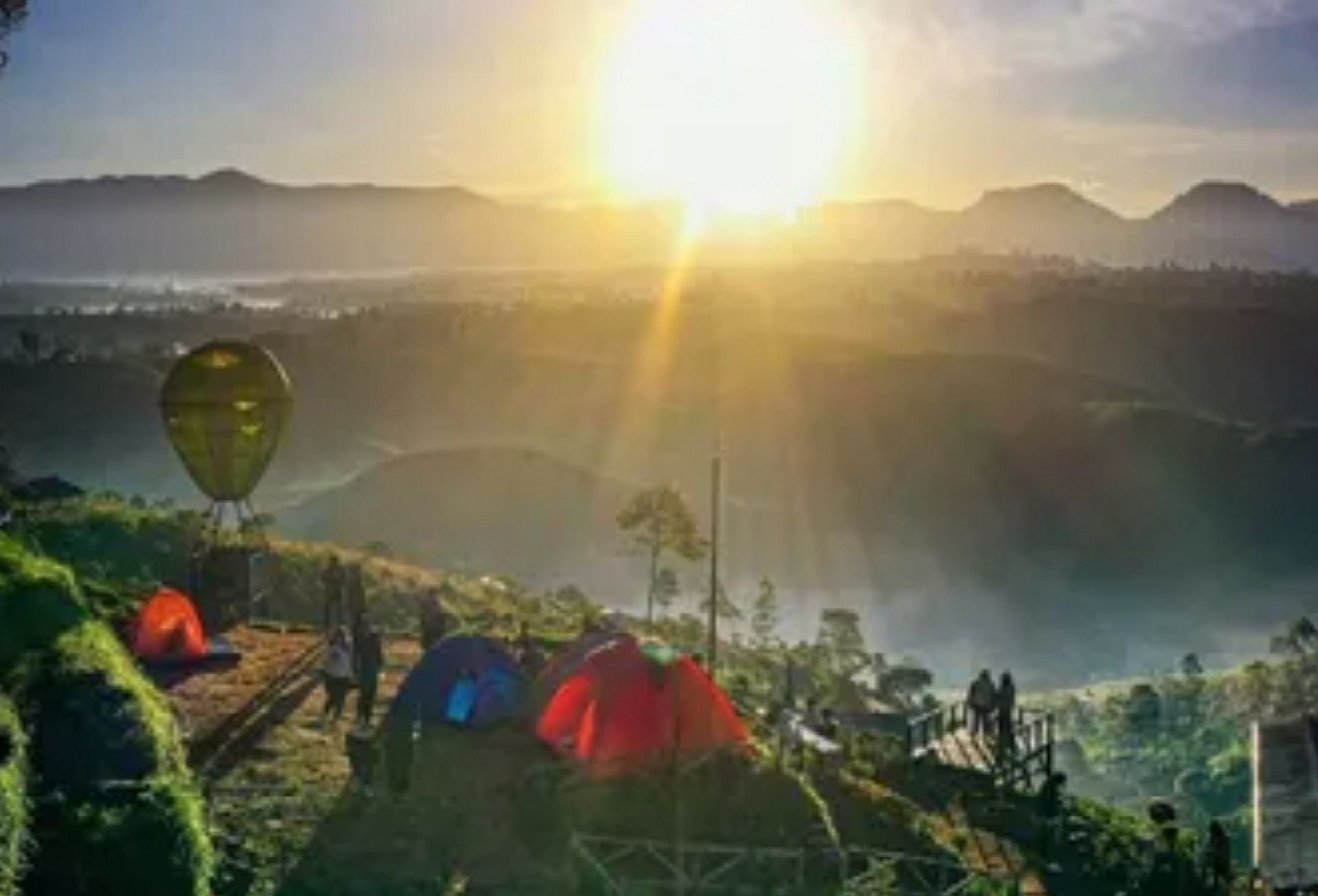 Sunrise Point Cukul Pangalengan. 8 tempat camping terbaik di Bandung 