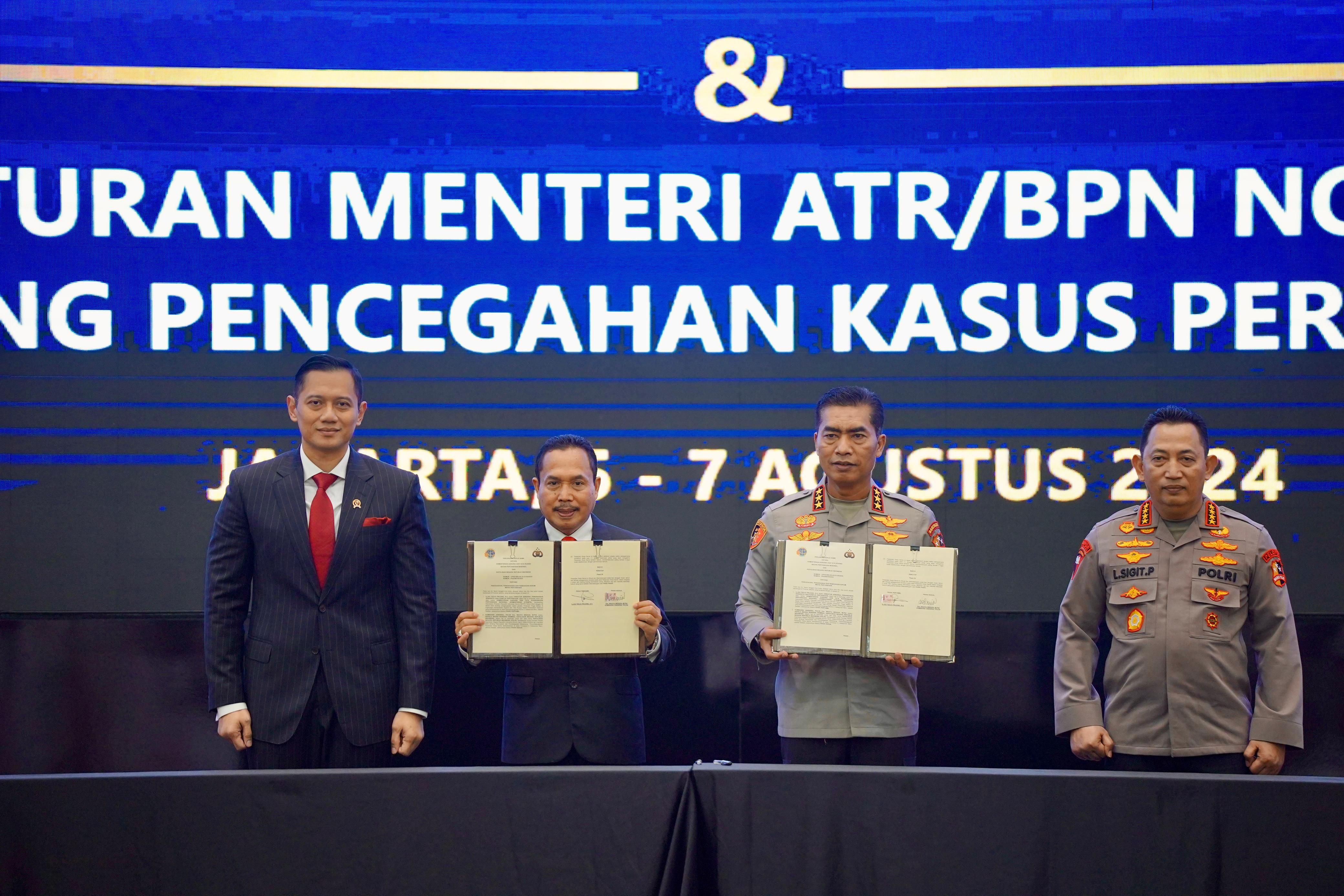 Menteri ATR/Kepala BPN, Agus Harimurti Yudhoyono (AHY) menyebut kerja sama yang mengutamakan pencegahan konflik ini dilakukan guna menuntaskan kejahatan pertanahan.