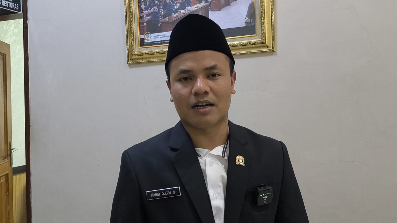 Politisi muda PKB jebolan Inutas, Habib Qosim dilantik jadi anggota DPRD Kota Tasikmalaya, Selasa 3 September 2024.*