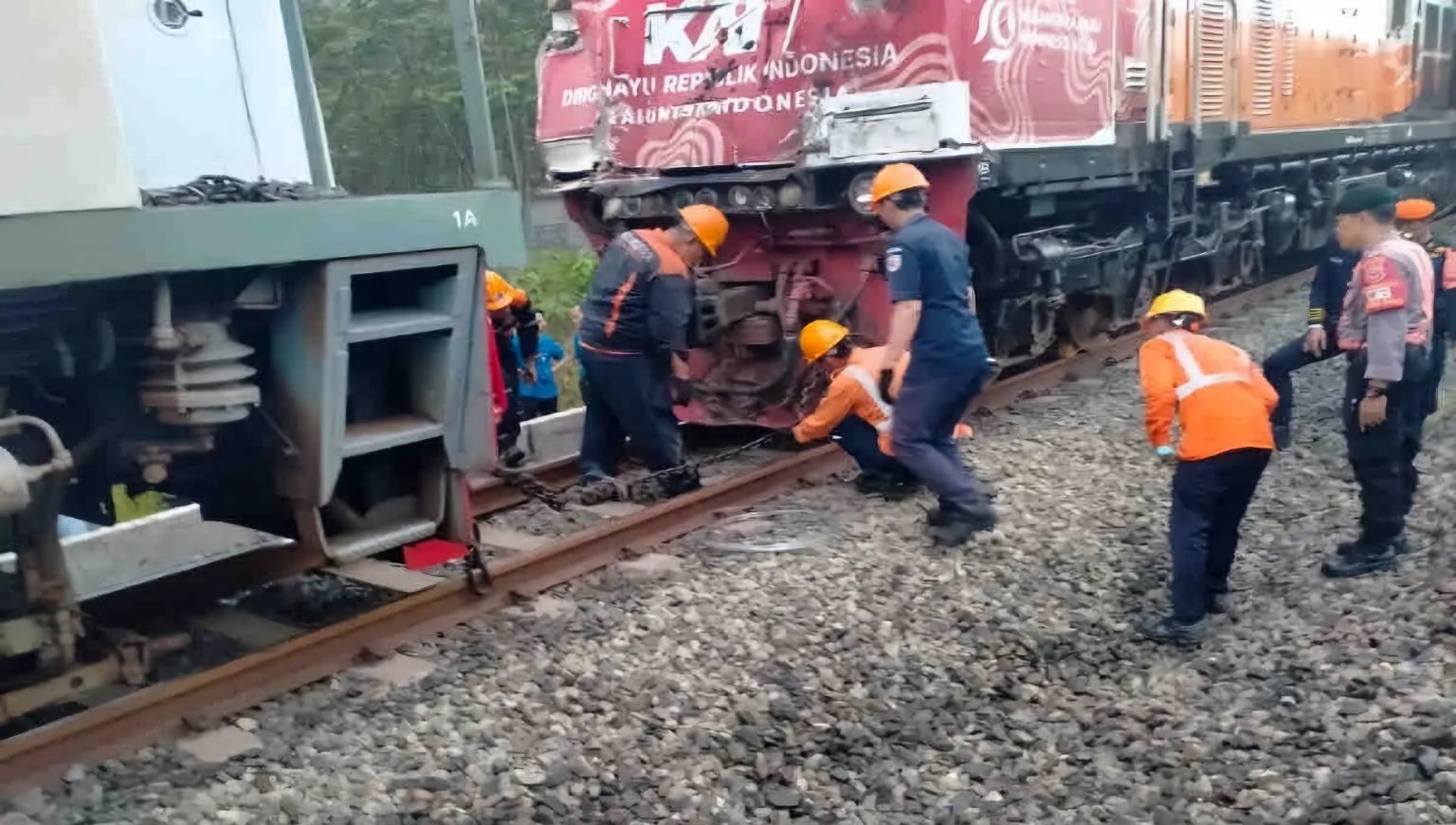 Kereta api Taksaka yang mengalami kecelakaan pada Rabu pagi, 25 September 2024.