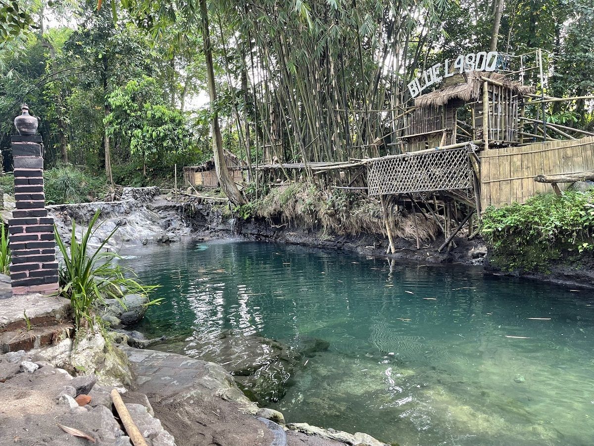 Blue Lagoon, pemandian alami yang wajib dikunjungi ketika wisata ke Sleman.