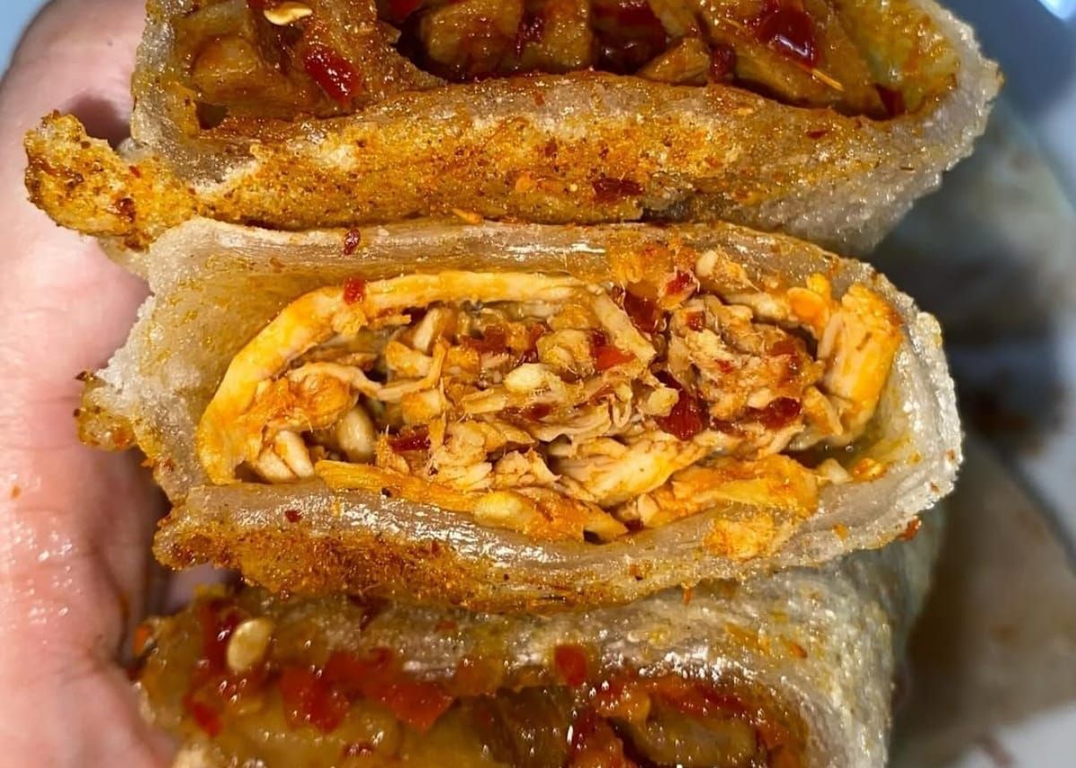 Cireng Isi Ayam Suwir Pedas: Cemilan Buka Puasa yang Gurih dan Menggoda