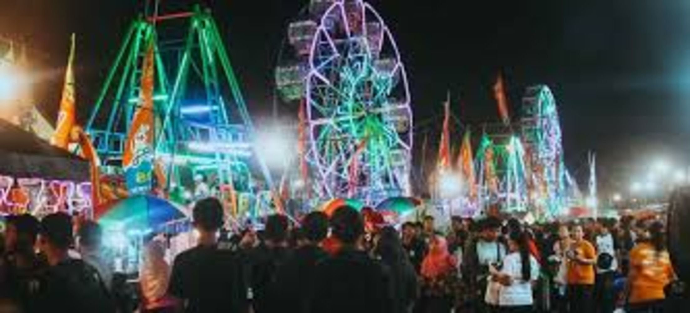 Illustrasi pasar malam