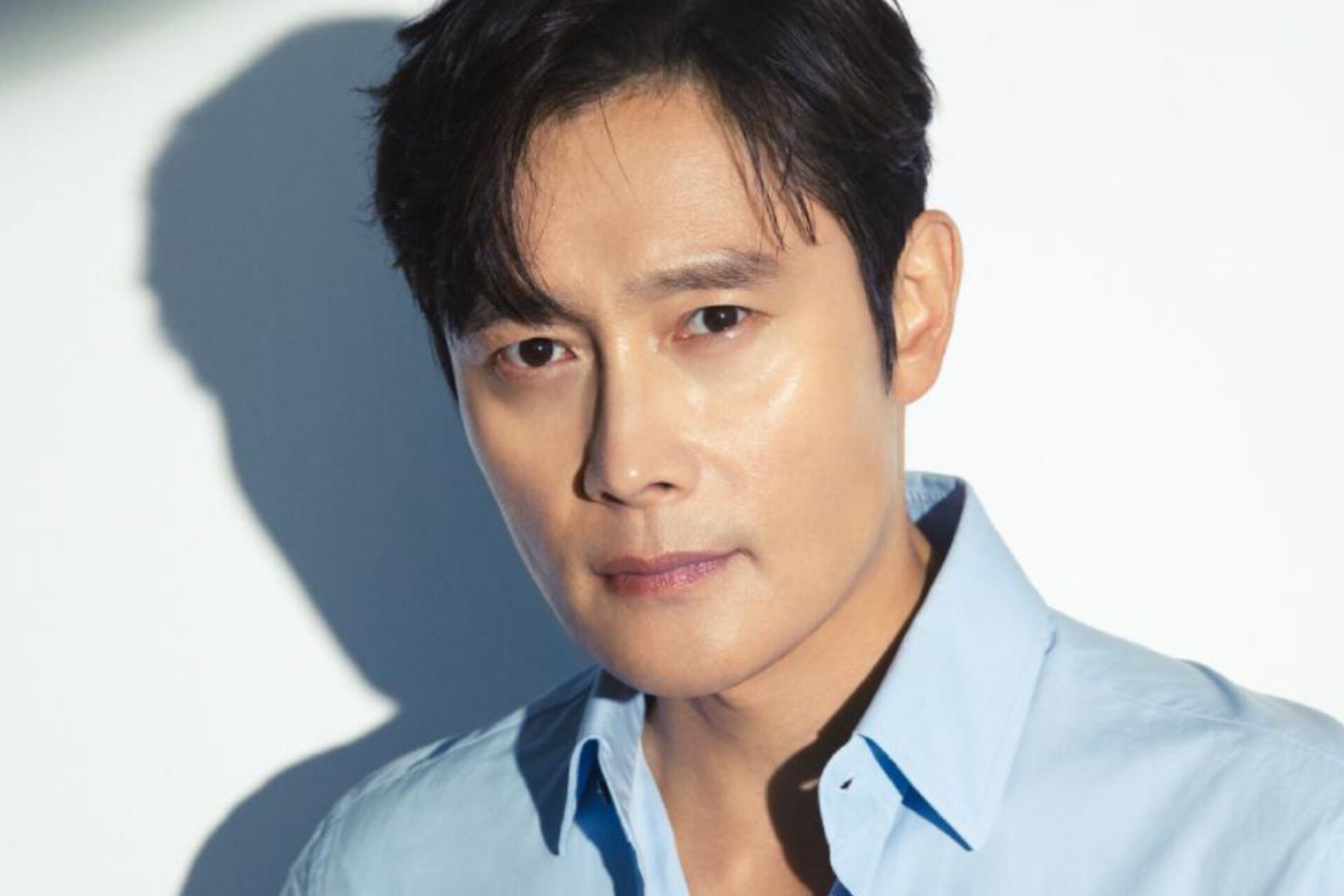 Lee Byung Hun Dipertimbangkan Bintangi Remake Korea The Americans Garapan Sutradara The Glory