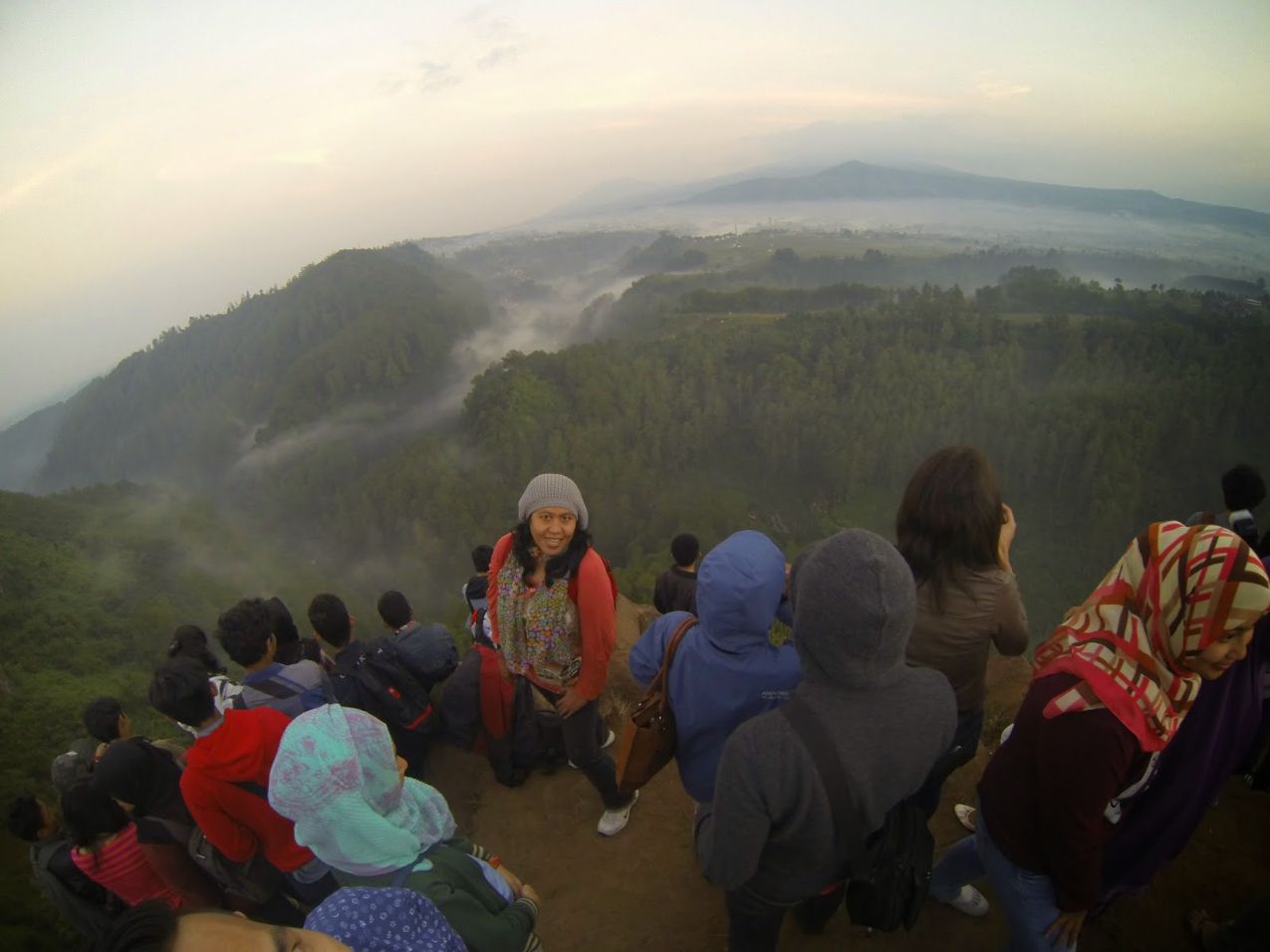 Tebing Keraton: Menyapa Matahari dari Ketinggian Kota Kembang