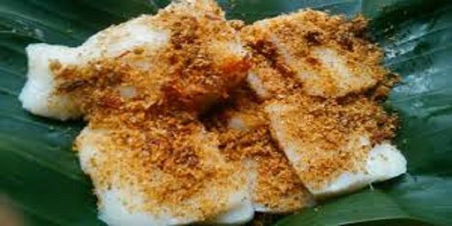 Ketan Bintul salah satu makanan atau kuliner khas Banten yang merupakan kesukaan para Sultan Banten.