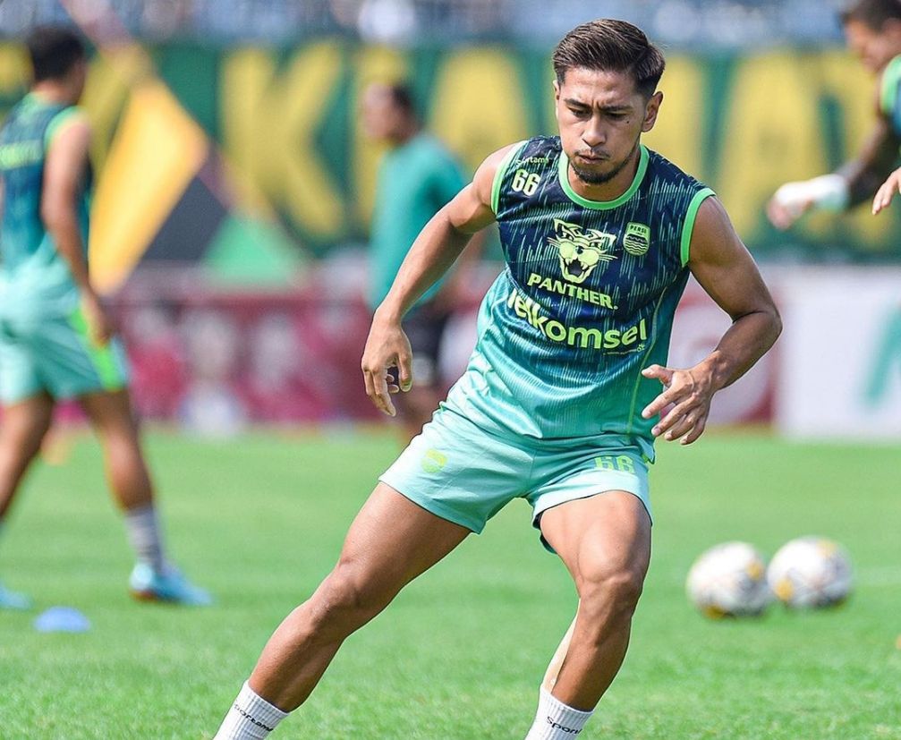 Link Live Streaming Persebaya VS Persib Bandung Liga 1 2022-2023 Pekan ke-30