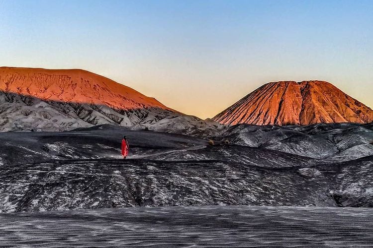 Fenomena Langka Embun Upas Di Bromo, Menarik Kunjungan Para Wisatawan ...