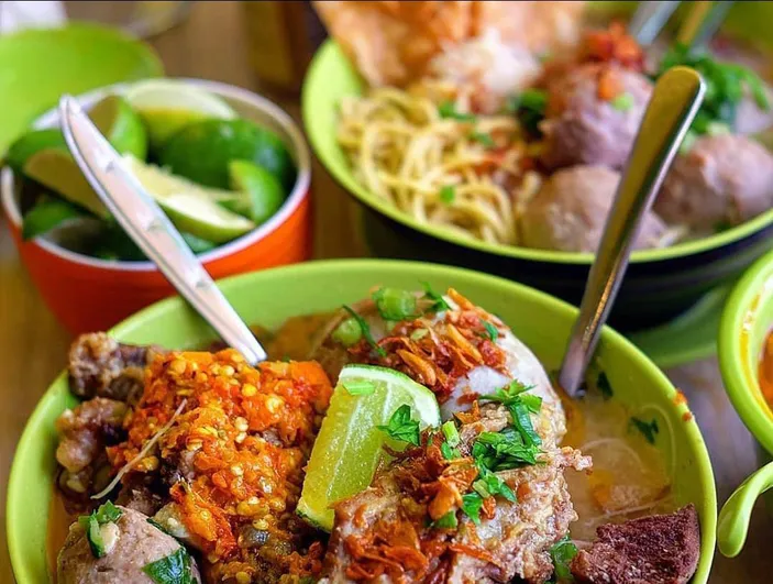 5 Rekomendasi Bakso Enak Di Solo Rasanya Sedap Pol Pikiran Rakyat Depok