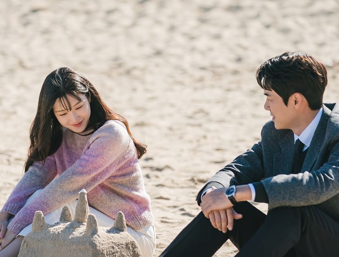 Simak preview drama The Interest of Love episode 13.