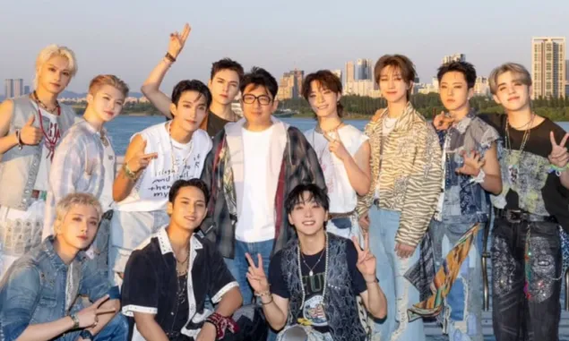 SEVENTEEN Puncaki Tangga Lagu Global dengan Album Baru 
