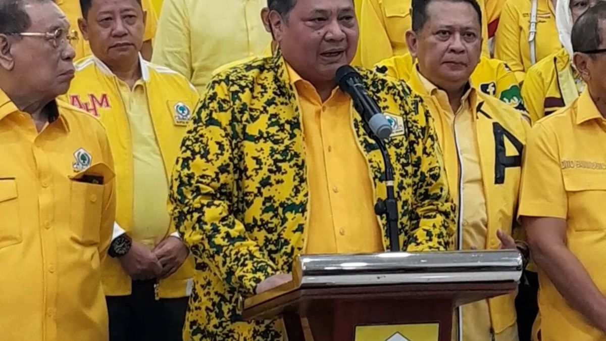 Jokowi Diisukan Merapat ke Golkar, Airlangga: Kita Sudah Rapat dan Beriringan