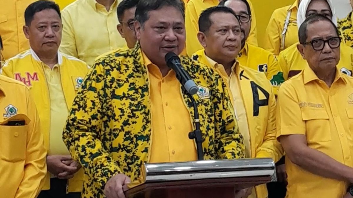 Perebutan Kursi DPR Mulai Memanas, Airlangga Optimistis Golkar Raih 100 Lebih
