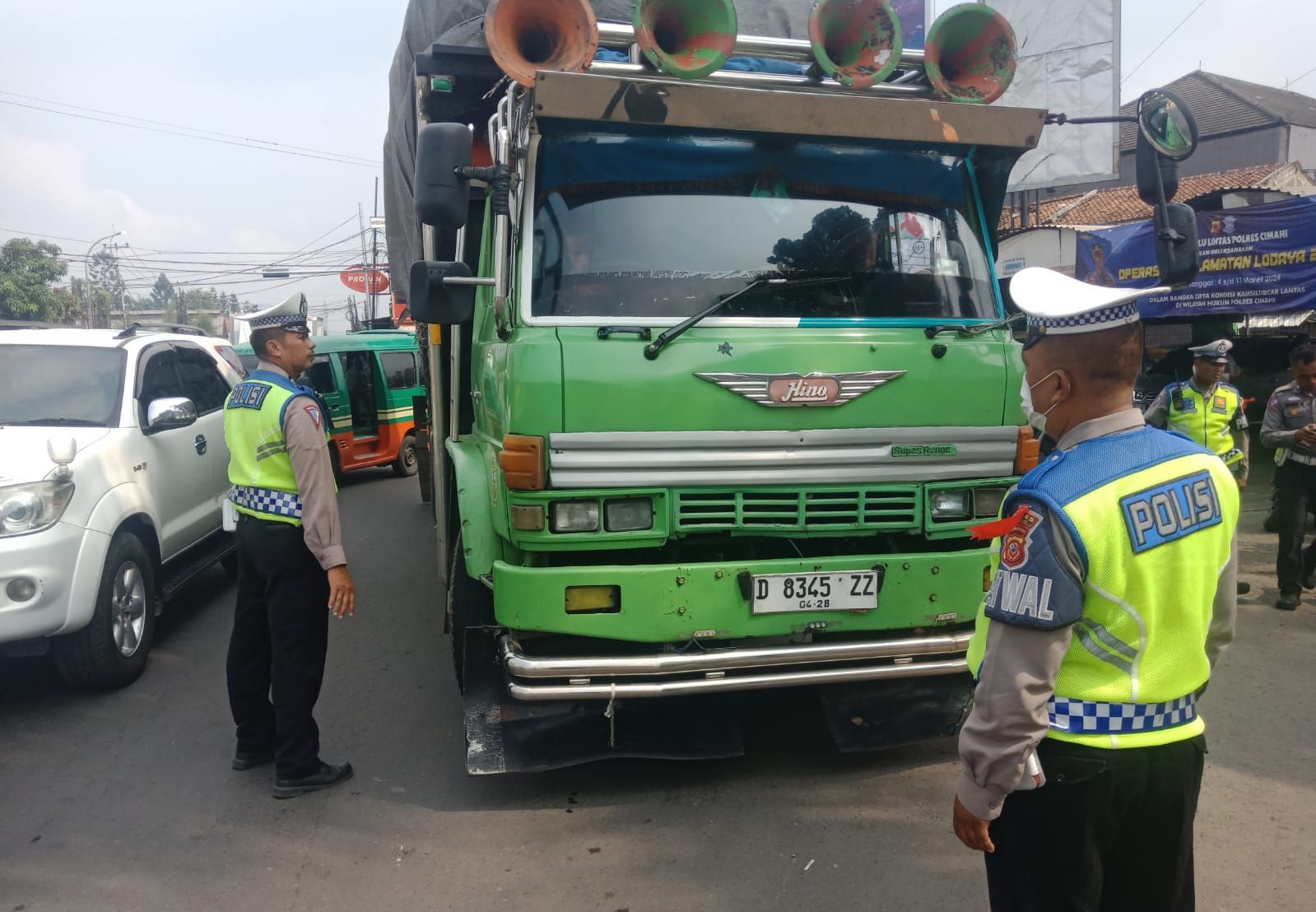 Operasional Angkutan Barang Di Jalur Mudik Dibatasi, Siap-Siap Putar ...