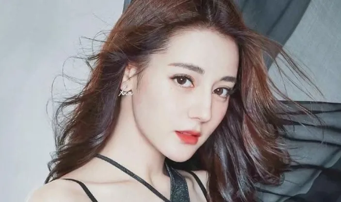 Profil Dan Biodata Dilraba Dilmurat Aktris Tercantik Di Asia Yang