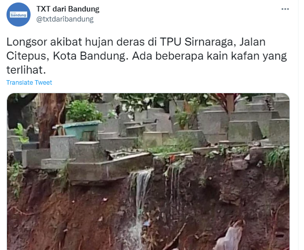 Unggahan akun Twitter @txtdaribandung soal kain kafan yang terjulur akibat longsor di TPU Sirnaraga, Bandung.