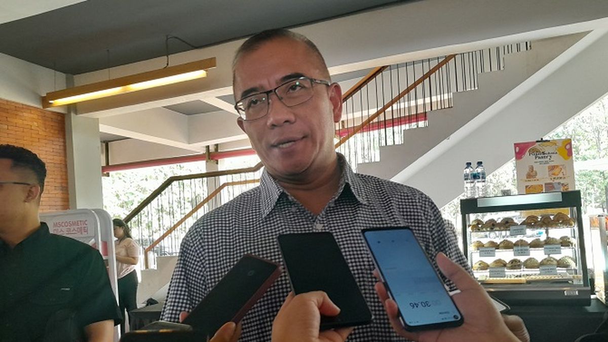 Ketua KPU Hasyim Asy'ari Berkali-kali Tersandung Pelanggaran Etik, Harus Diberhentikan?
