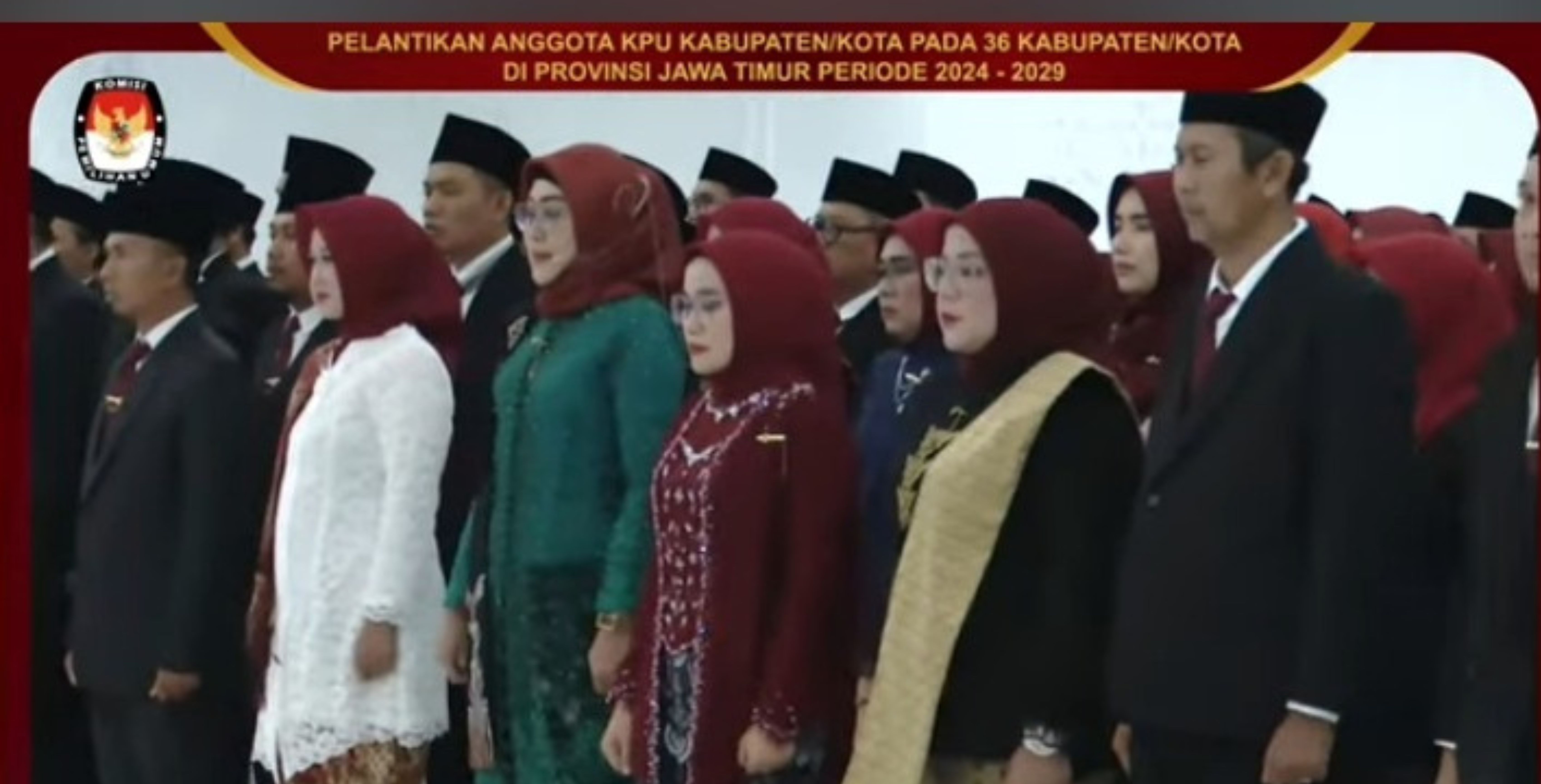 180 anggota KPU kabupaten kota terpilih periode 2024-2029 di Jawa Timur dilantik 