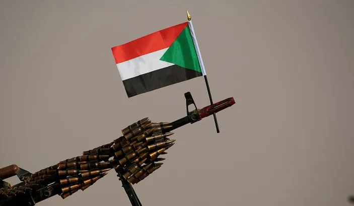 Di Tengah Pertempuran Sudan, KBRI Khartoum Amankan 15 WNI ke Safe House