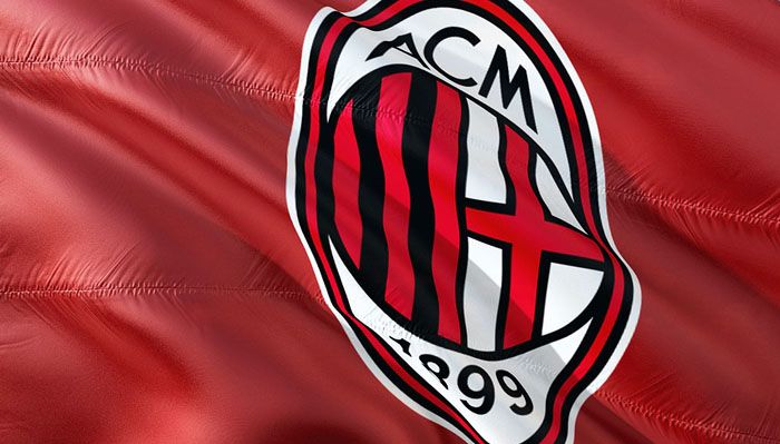 Ilustrasi logo AC Milan. Sedikitnya ada 16 pemain dari AC Milan yang dipanggil untuk mengisi formasi tim lain, salah satunya Rafael Leao.