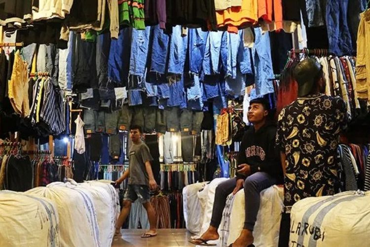 Bukti Nyata Dampak Negatif Thrifting, Industri Tekstil di Kenya dan Chile Hancur karena Pakaian Bekas Impor