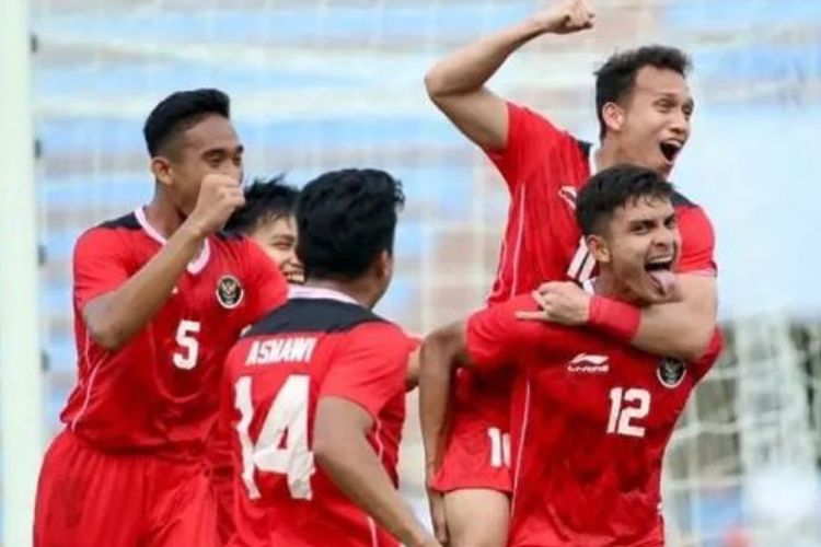 TABEL KLASEMEN Akhir Sepakbola SEA Games 2022 Grup A Dan Grup B ...