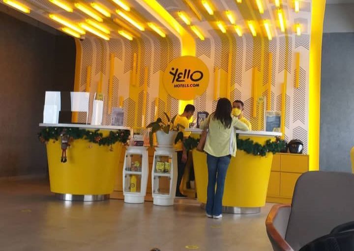 Yellow Hotel Paskal Bandung