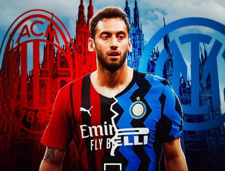 Hakan Calhanoglu menjadi salah satu pemain AC Milan yang pindah ke Inter Milan. Situasi ini akan menimbulkan banyak respon dari penggemar sepakbola di kota Milan