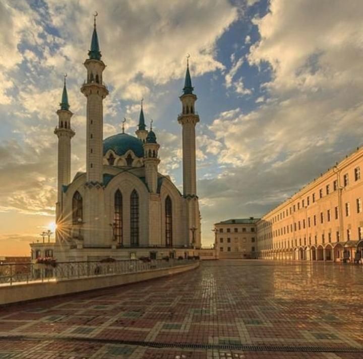 Muslim Rusia telah dilarang memperoleh saham di perusahaan yang tidak mematuhi hukum Syariah
