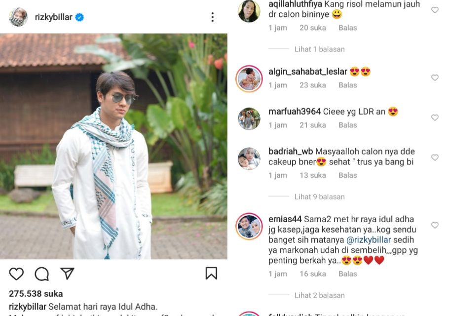 Netizen menyoroti unggahan Rizky Billar yang memberikan ucapan Idul Adha, yang menyinggung jika sang aktor tengah jauh dari Lesti Kejora.*
