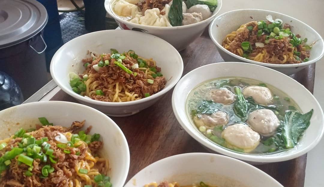 Rekomendasi 8 Tempat Bakso Di Tegal Yang Paling Enak Dan Nikmat Catat