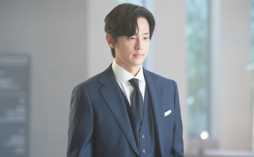 Potret Kwon Yool, aktor yang berperan sebagai Jang Tae Jin dalam drama Korea Terbaru Dali and the Cocky Prince.