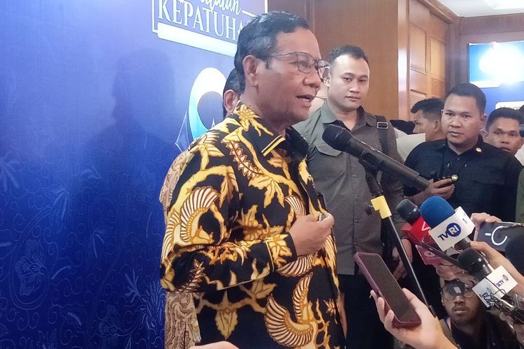 Mahfud MD: Indonesia Berhak Mengusir Pengungsi Rohingya, tapi Diplomasi Kita Kemanusiaan