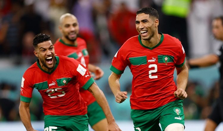 Menang adu penalti dengan Spanyol di fase gugur 16 besar, Maroko jadi salah satu negara yang masuk daftar perempat final Piala Dunia 2022 di Qatar, berikut tujuh negara lainnya.