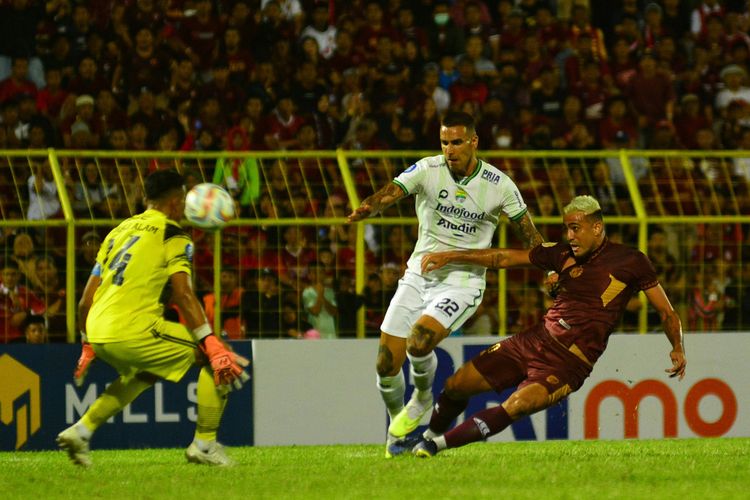 Catatan Buruk Persib Bandung di 4 Laga BRI Liga 1: Puasa Menang, Kebobolan 10 Gol, Masuk Zona Degradasi