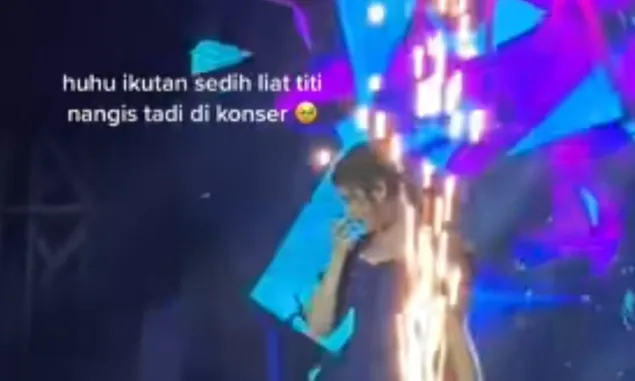 Pacar Diduga Hamili Mantan Pacar, Video TikTok Tiara Andini Banjir Air Mata di Panggung