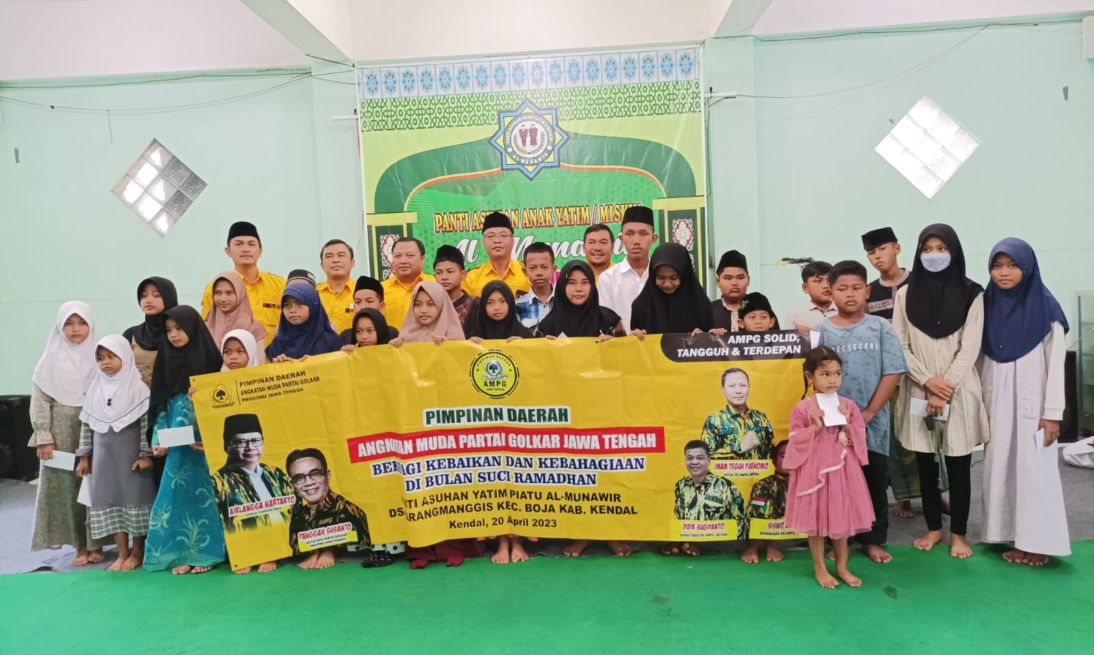 Safari Ramadhan, AMPG Jawa Tengah Berikan Paket Lebaran dan Santuni Anak Yatim Piatu di Panti Asuhan