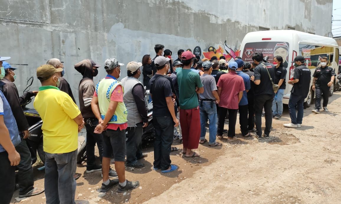 Ilustrasi: Tim Relawan Sahabat Ganjar menyalurkan bantuan ke sejumlah daerah.