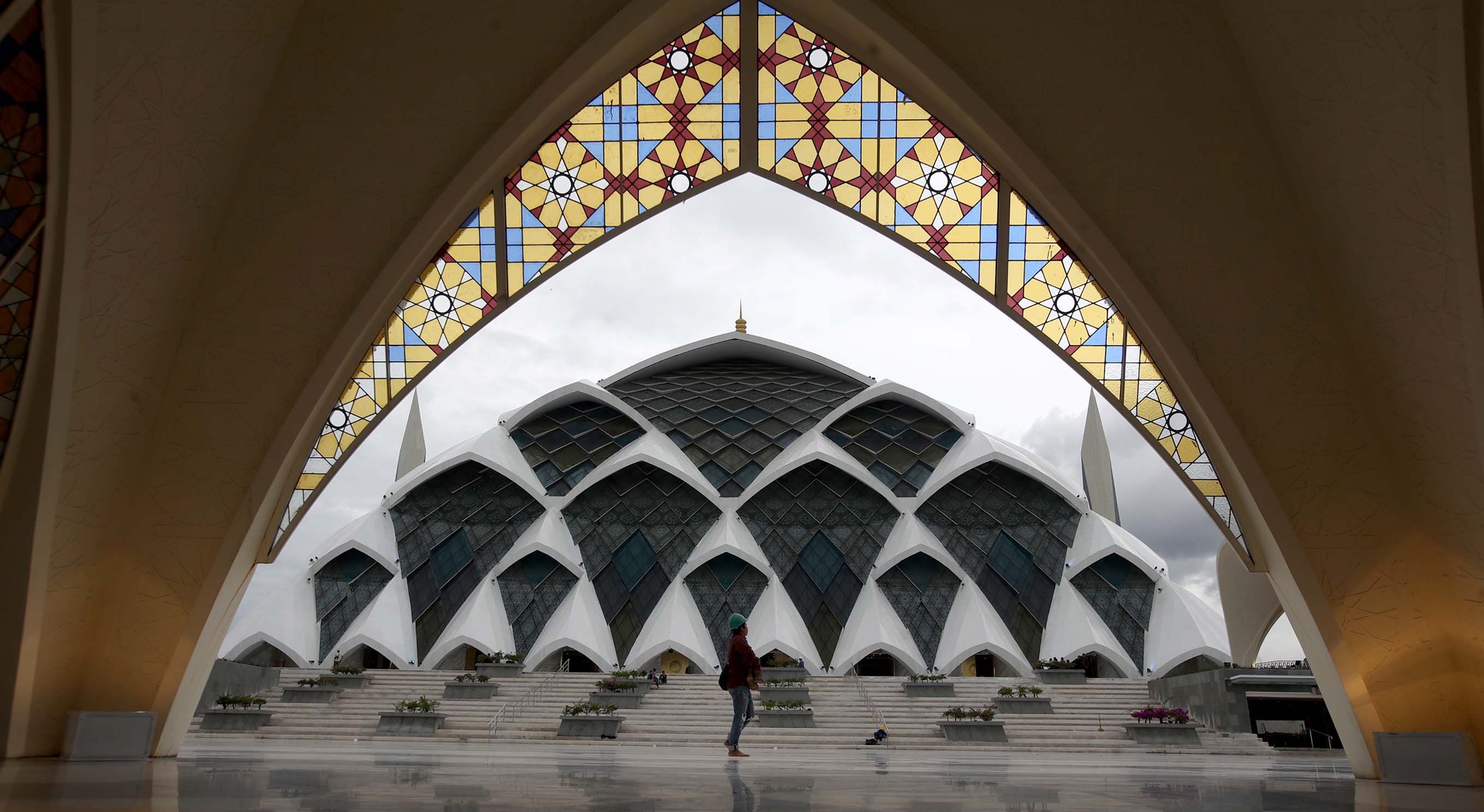Potret Masjid Raya Al Jabbar