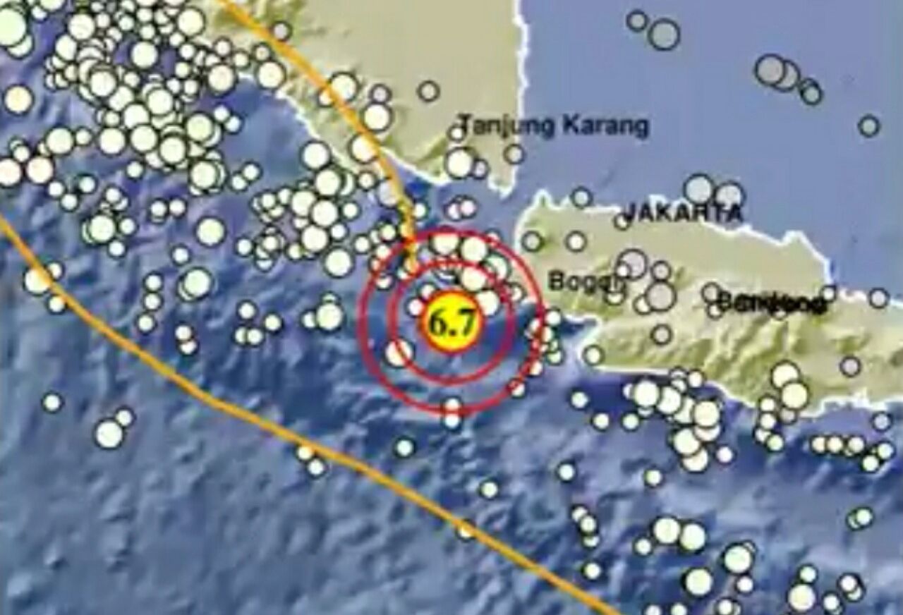 Breaking news, gempa bumi berkekuatan 6, 7 Skala Richter guncang wilayah Banten, Jumat sore 14 Januari 2022