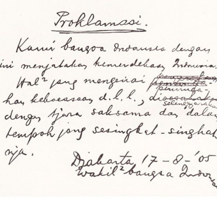 Teks Proklamasi Kemerdekaan Indonesia tulisan tangan Soekarno.