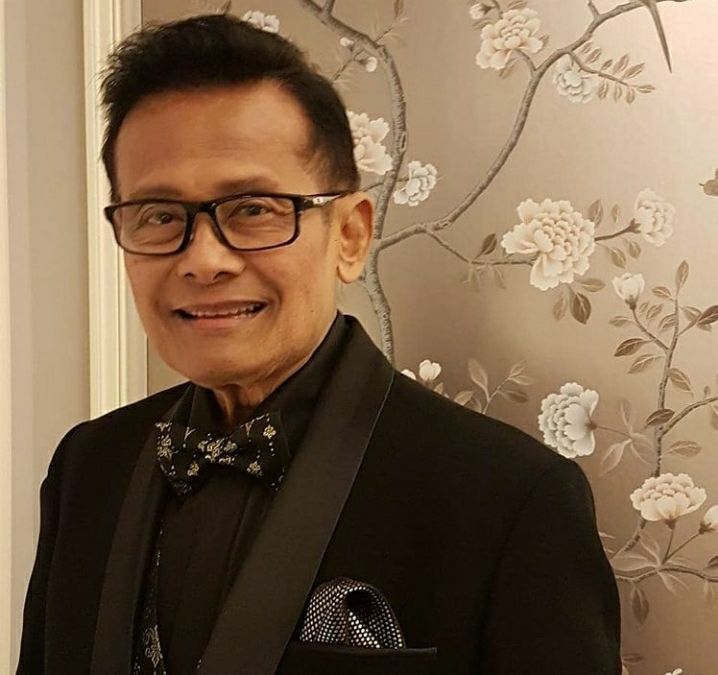 Koes Hendratmo ‘Berpacu Dalam Melodi’ Meninggal Dunia, Berikut Profil Lengkap Penyanyi Senior Ini