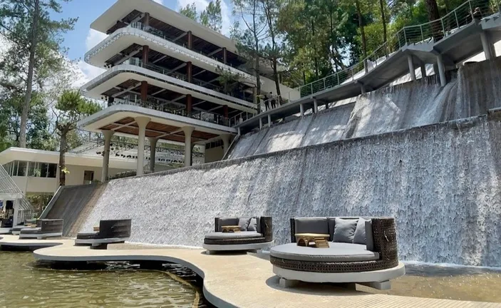 HeHa Waterfall Bogor, Tempat Wisata Baru Di Cisarua, Miliki Air Terjun ...