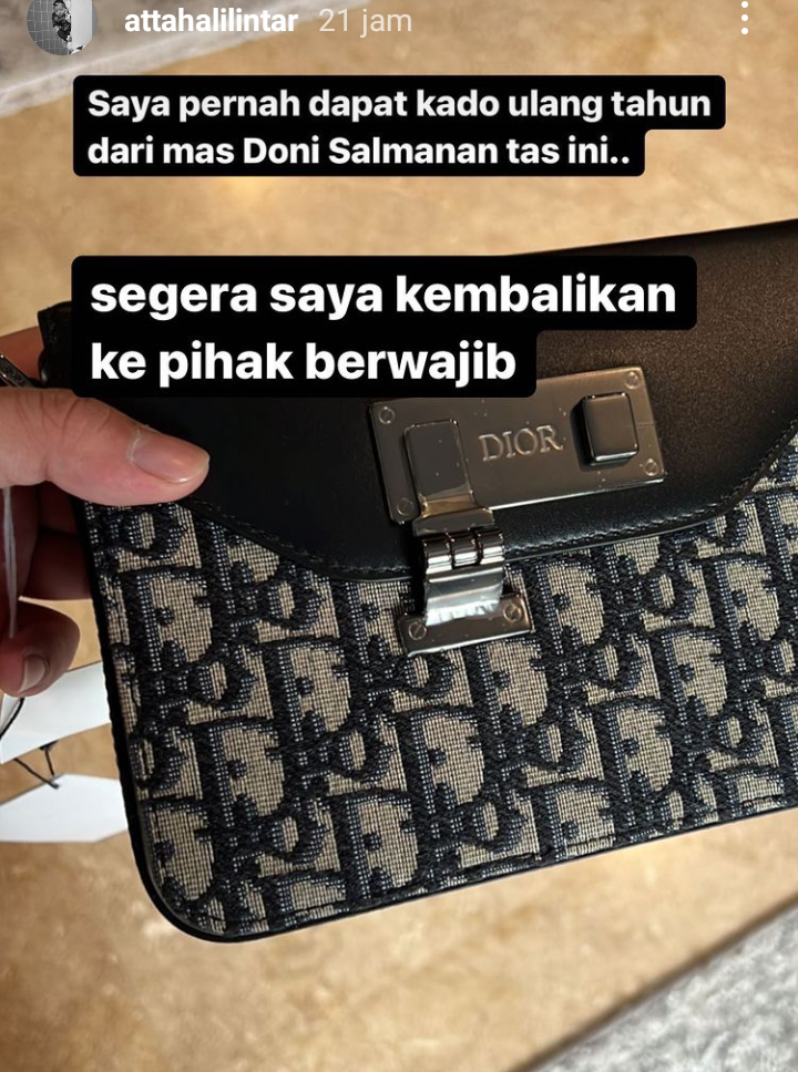 Tas Dior pemberian Doni Salmanan, Atta Halilintar berinisiatif kembalikan ke pihak berwajib.