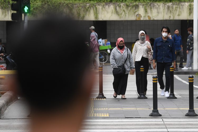 Masker Tak Melulu Soal Covid-19, Buruknya Kualitas Udara Jakarta Masih Menghantui