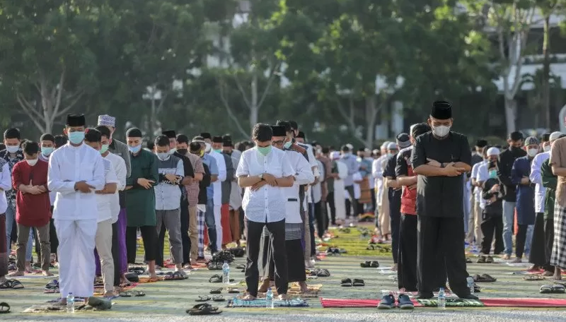 Bacaan Niat Sholat Idul Adha Sendiri dengan Bahasa Latin, Lengkap Tata