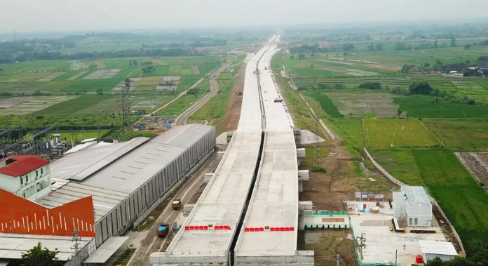 Info ruas Tol Jogja - Solo yang dibuka fungsional saat mudik Lebaran 2023, jadwal dan rute lengkapnya.