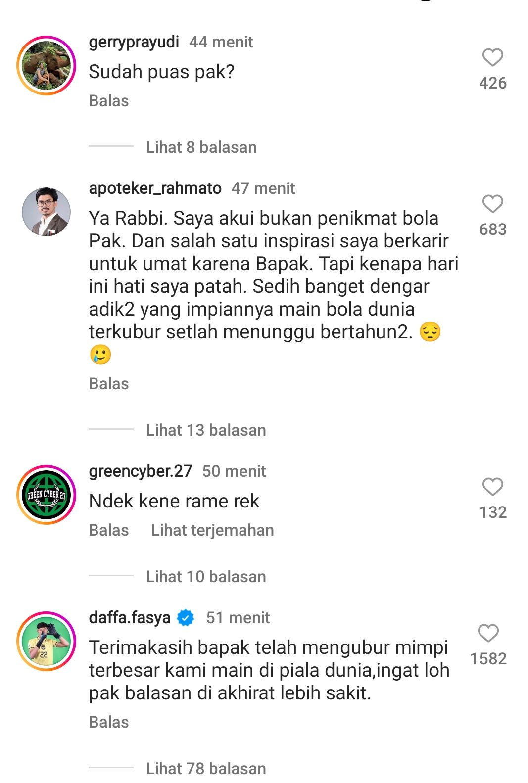 Tangkapan layar kolong komentar akun Instagram Ganjar Pranowo diserang netizen 