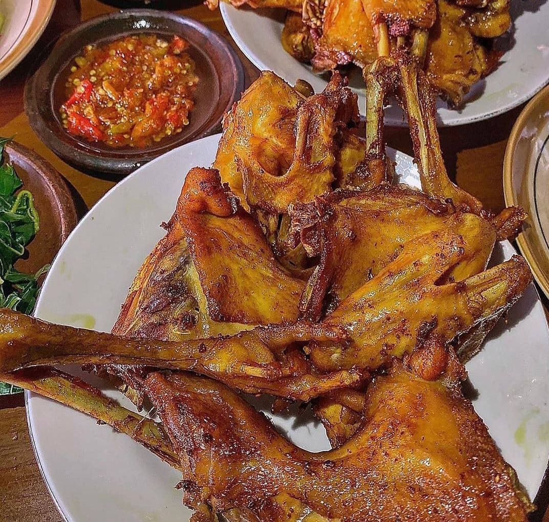 Wisata kuliner Sukoharjo Ayam Goreng Mbak Mul
