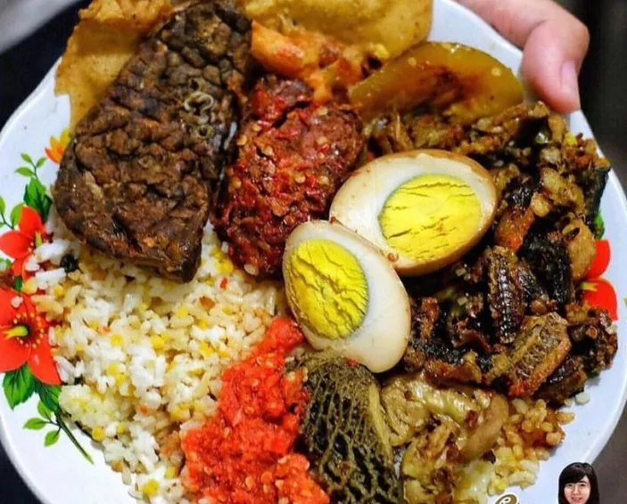 Rekomendasi Makanan Enak Di Surabaya Enak Dan Buat Ketagihan